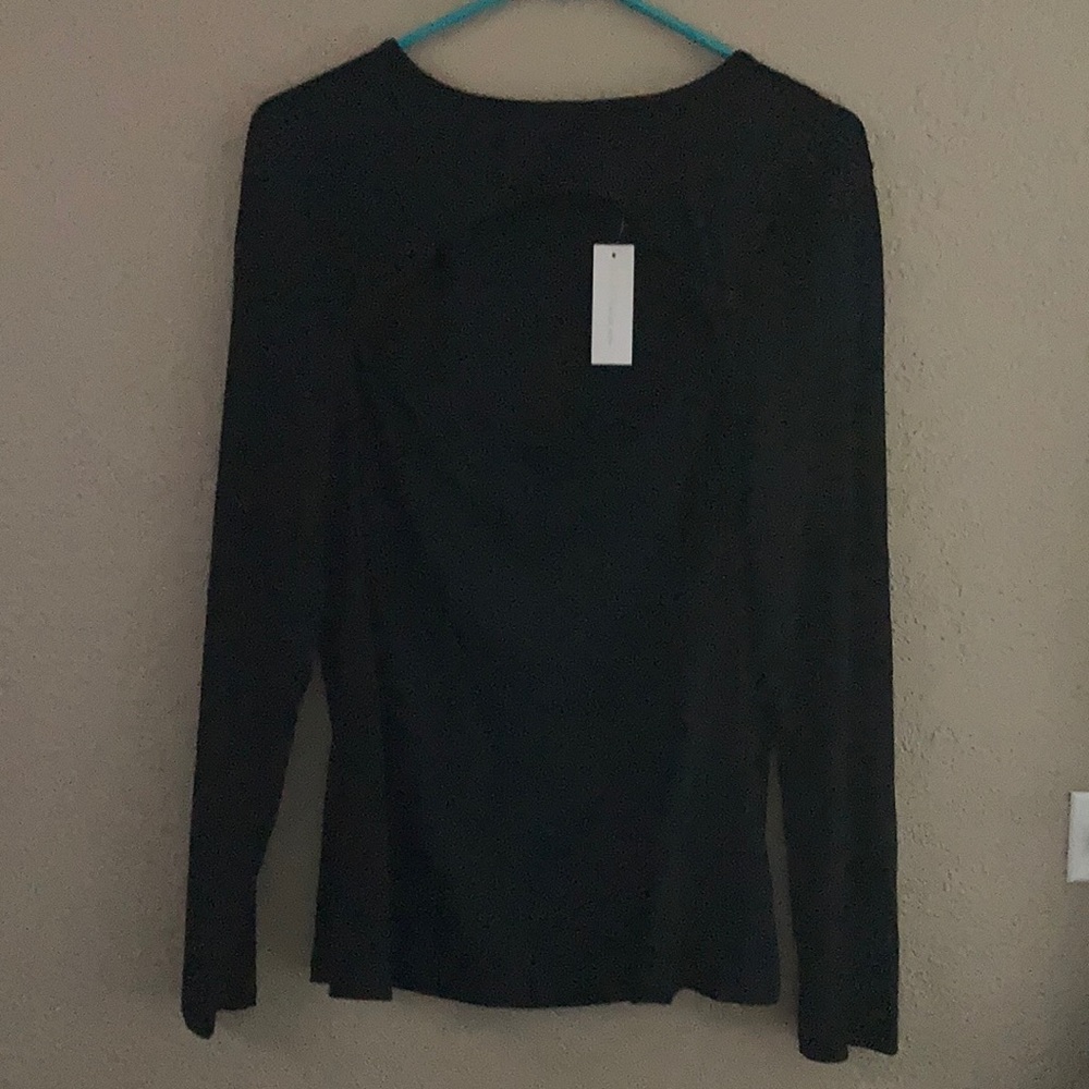 Black front hole long sleeve blouse xl
